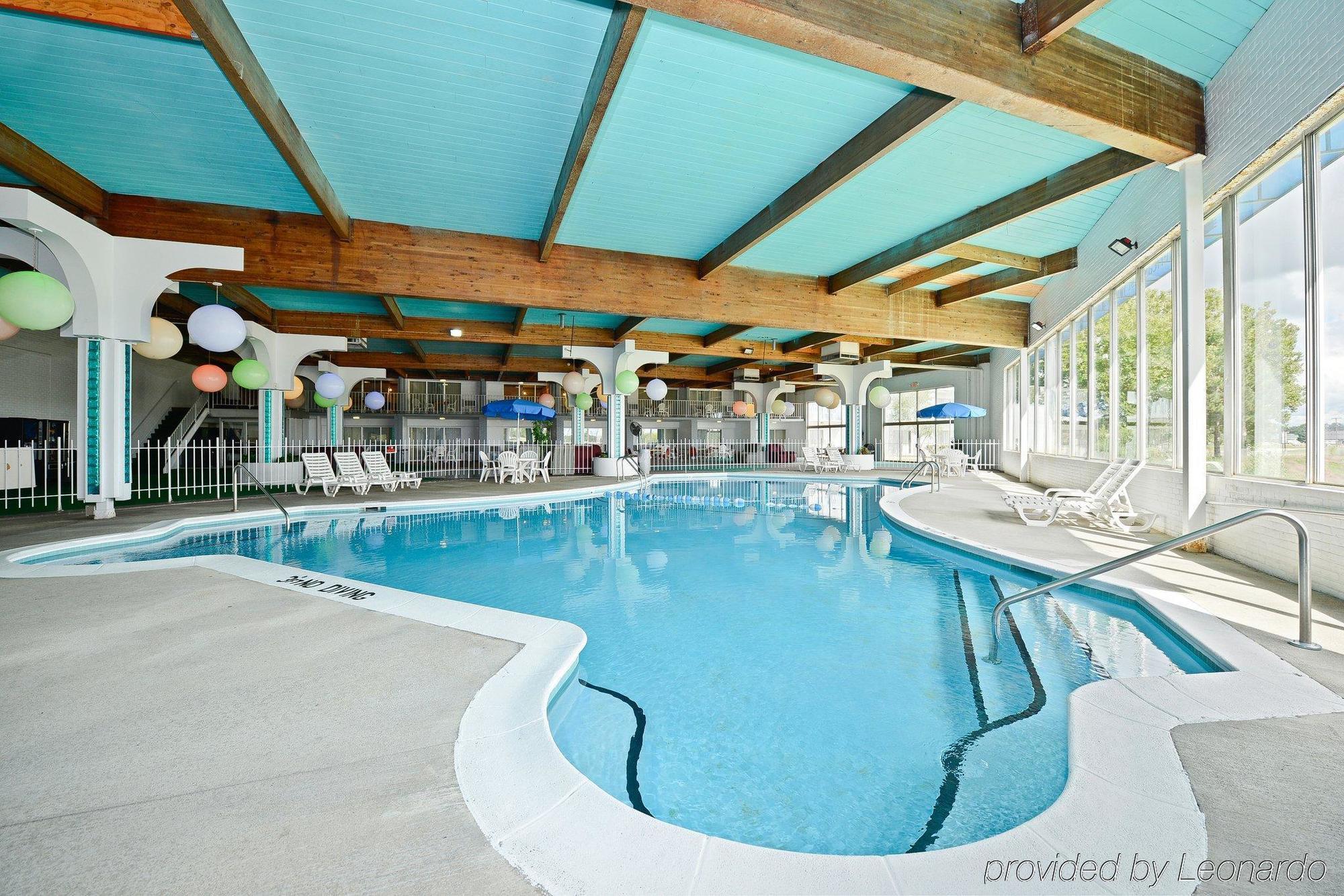 Howard Johnson By Wyndham Saint Joseph Benton Harbor Servizi foto
